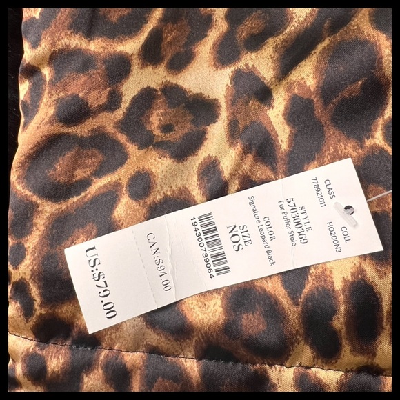 NWT WHBM Faux Fur Leopard Shoulder Wrap - Picture 3 of 5